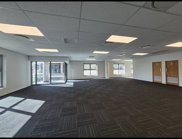 316M² OFFICE TO LET IN ROSEBANK